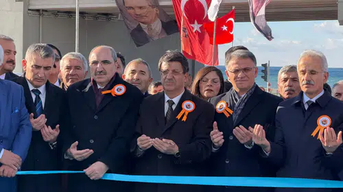 VAN ÇEVRE YOLU’NDA 28 KİLOMETRELİK BÖLÜM HİZMETE AÇILDI