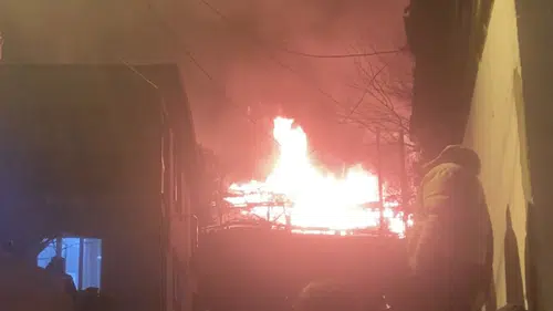 Müstakil Ev Kül Oldu! Aile Kendini Dışarı Zor Attı