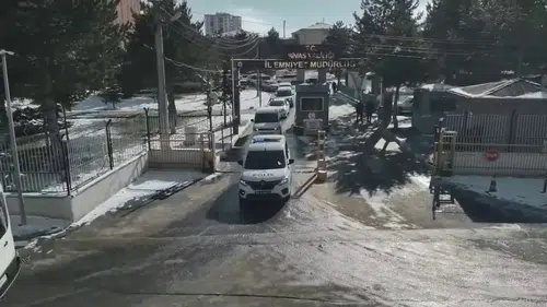 Sivas’ta Dev Narkotik Operasyonu: 20 Bin Sentetik Ecza Yakalandı!