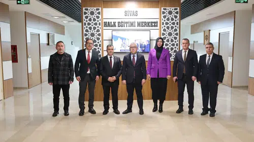 Vali Şimşek’ten Halk Eğitimi Merkezi’ne Anlamlı Ziyaret