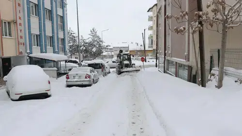 1,5 Metre Duası Tuttu: Adem Uzun’dan Kar ve Bereket Açıklaması
