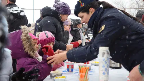 Sivas'ta Çocukların Kızak Keyfi: Jandarmadan Anlamlı Etkinlik