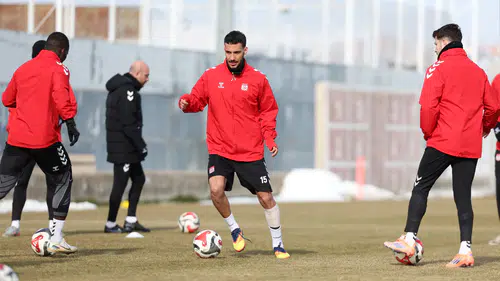 Sivasspor, Pendikspor Maçı Öncesi Hazırlıklarını Sürdürüyor