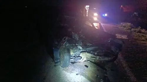 Manisa’da can pazarı! Kamyon–otomobil çarpışması ölümle bitti