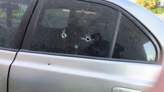 İnegöl'de şok olay! Emanet aracını kurşunlanmış halde buldu