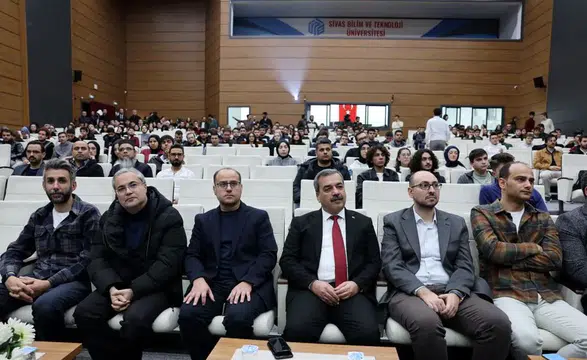 TEI uzmanlarından uçak motoru geliştirme süreçlerini öğrendiler