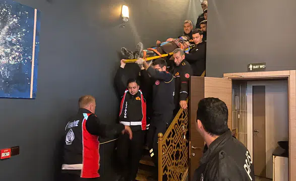Havalandırma Boşluğuna Düşen Genç Kadın Hastaneye Kaldırıldı