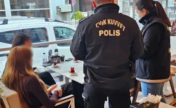 Afyonkarahisar’da okul çevrelerine sıkı denetim