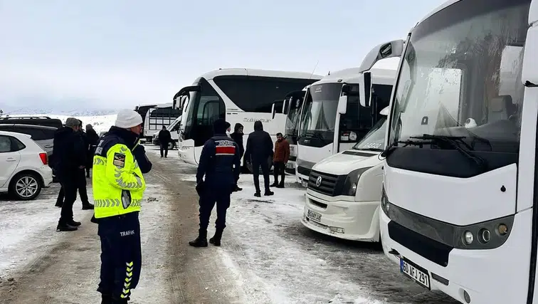 Kaçak Tur Faaliyetlerine Yıldız Dağı’nda Geçit Yok