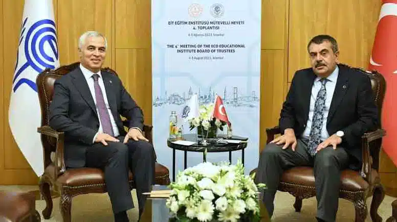 BAKAN TEKİN,  İKİLİ GÖRÜŞME YAPTI