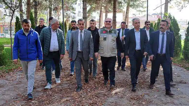 Sivas'ta Yeni Millet Bahçesi ve Kapalı Otopark Projesi Hızla İlerliyor