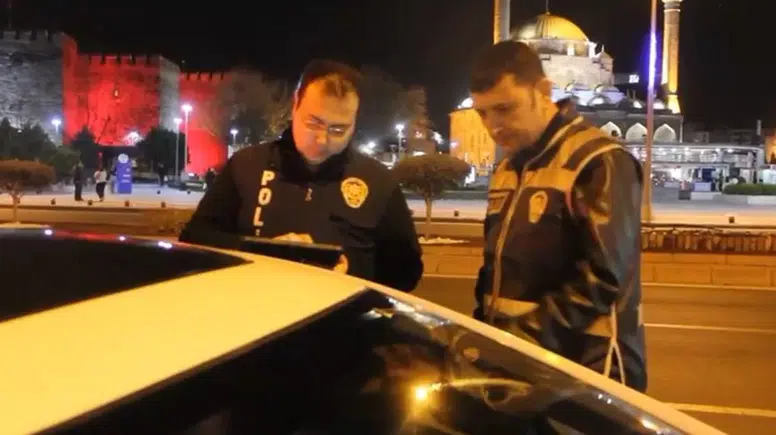Kayseri'de Dev Asayiş Uygulaması: 148 Aranan Yakalandı!