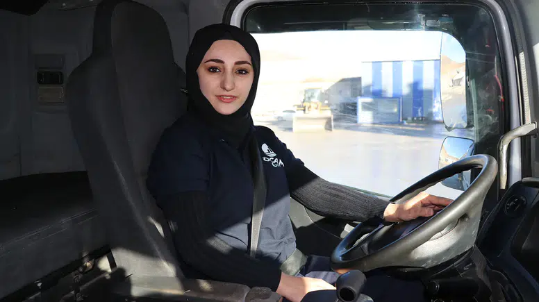 Çocukluk Hayali Tır Şoförlüğü: Rabia Demir Kadınlara İlham Veriyor