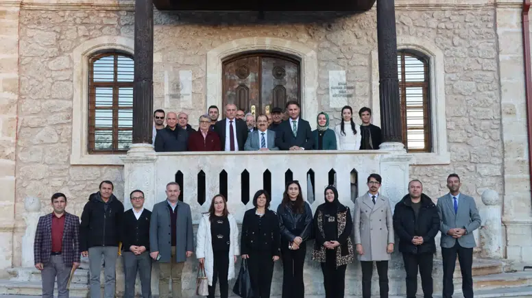 Uğur Kaya, Muzaffer Sarısözen’i anlatı: Kültürel mirasın izinde