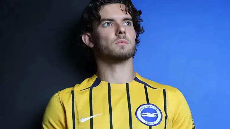 MİLLİ FUTBOLCU PREMIER LİG’DE FIRTINA GİBİ ESİYOR