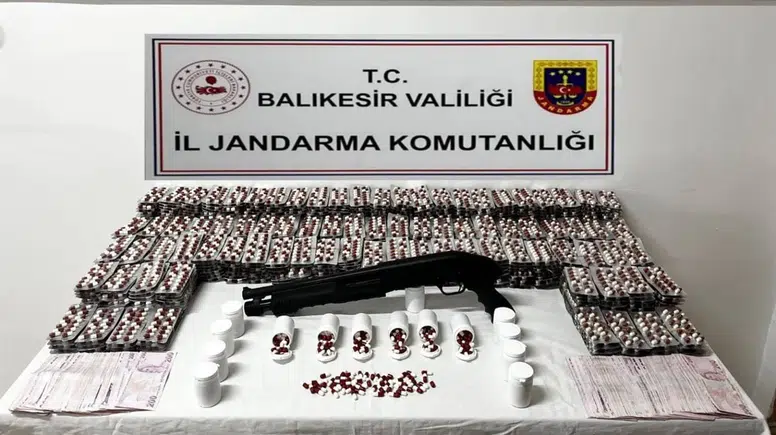 Büyük uyuşturucu operasyonu: 127 gözaltı, 17 tutuklama!