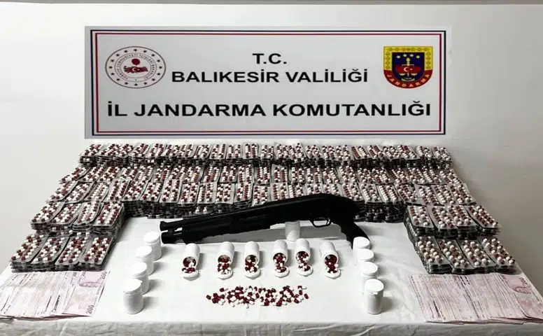 Balıkesir’de büyük uyuşturucu operasyonu: 127 gözaltı, 17 tutuklama!