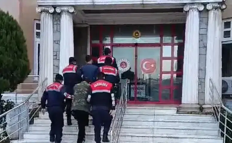 Jandarma operasyon yaptı, suç zinciri bozuldu.