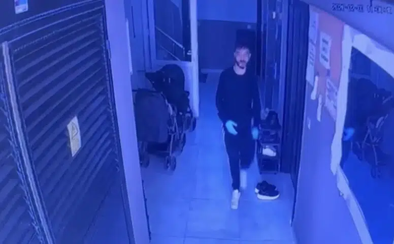 Doğmamış bebeğin hayatı tehlikeye atıldı! 37 haftalık hamile eşini vurdu