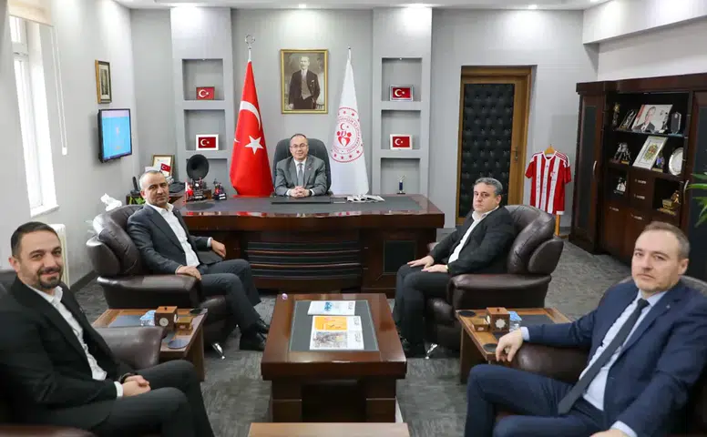 Sivas’ta TOLEYİS Sendikası’ndan Nezaket Ziyareti