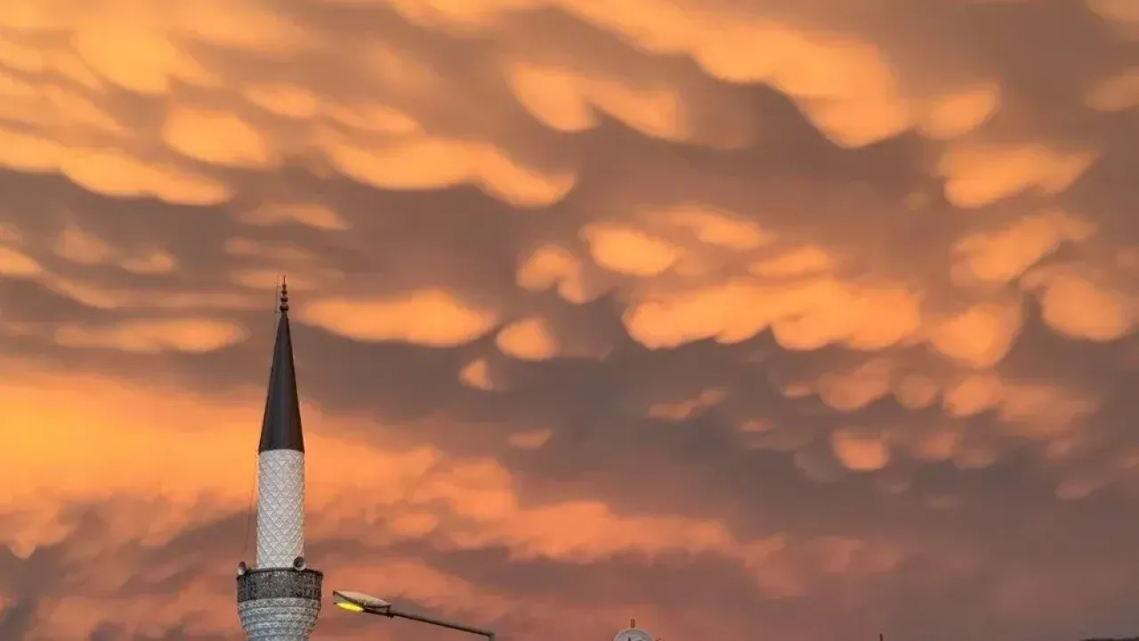 Sağanak sonrası Mammatus bulutları görüldü 5