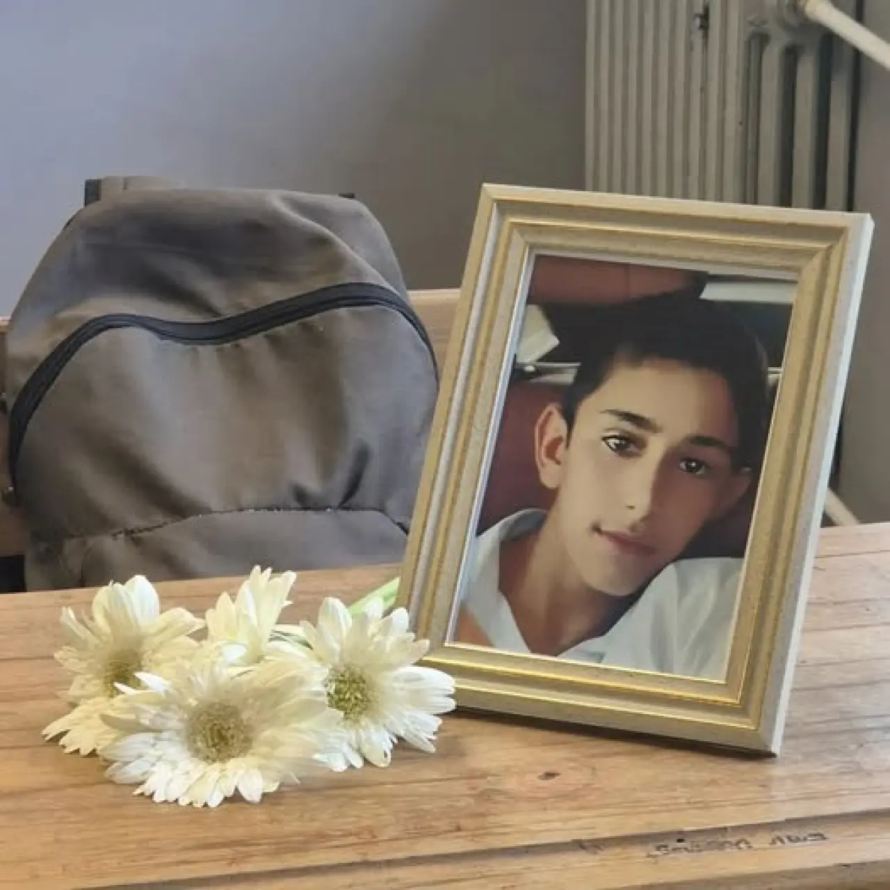 Sınıfta ani ölüm! Arkasında derin bir acı bıraktı 3