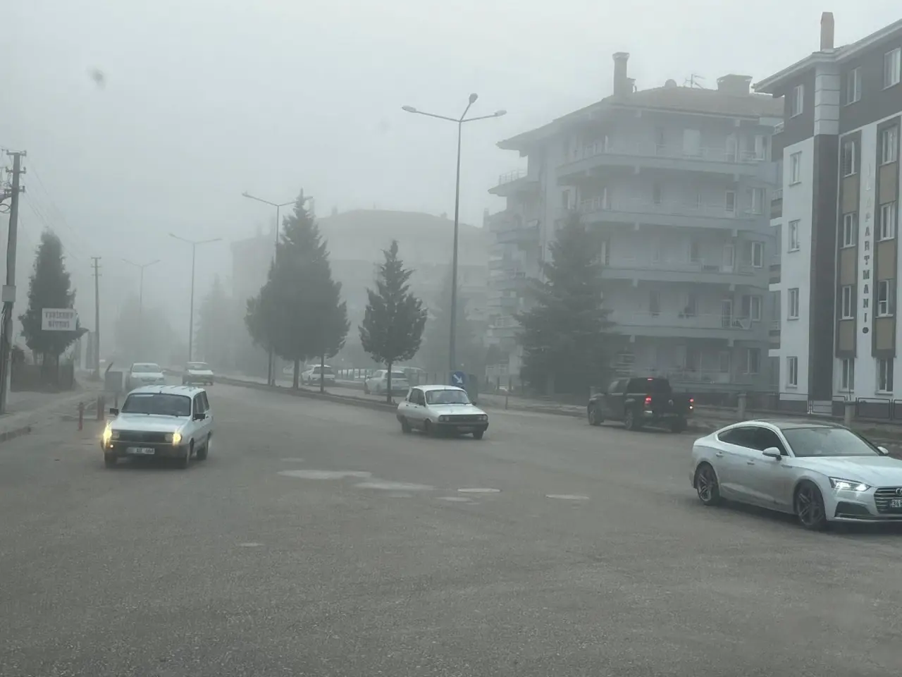 Kütahya Tavşanlı’da sis alarmı: Sürücüler dikkat! 2