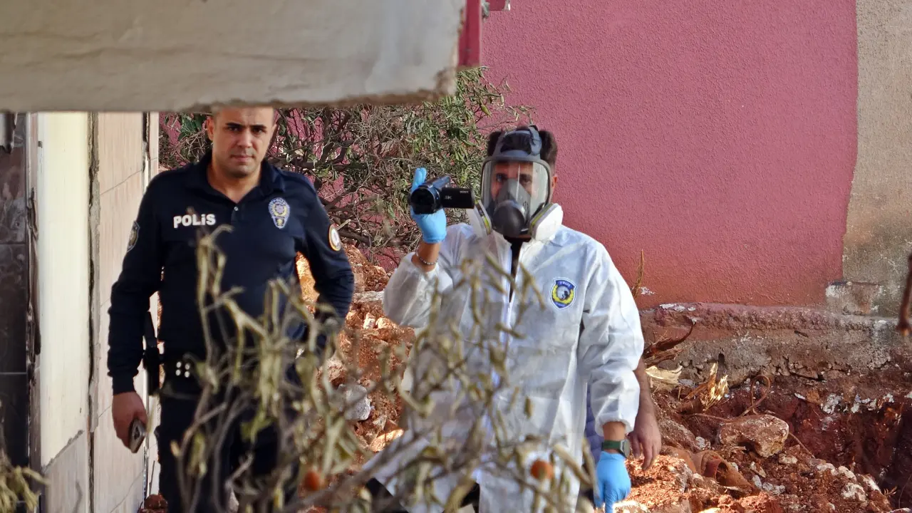 Antalya’da kan donduran olay! Ceset tanınamayacak halde 3