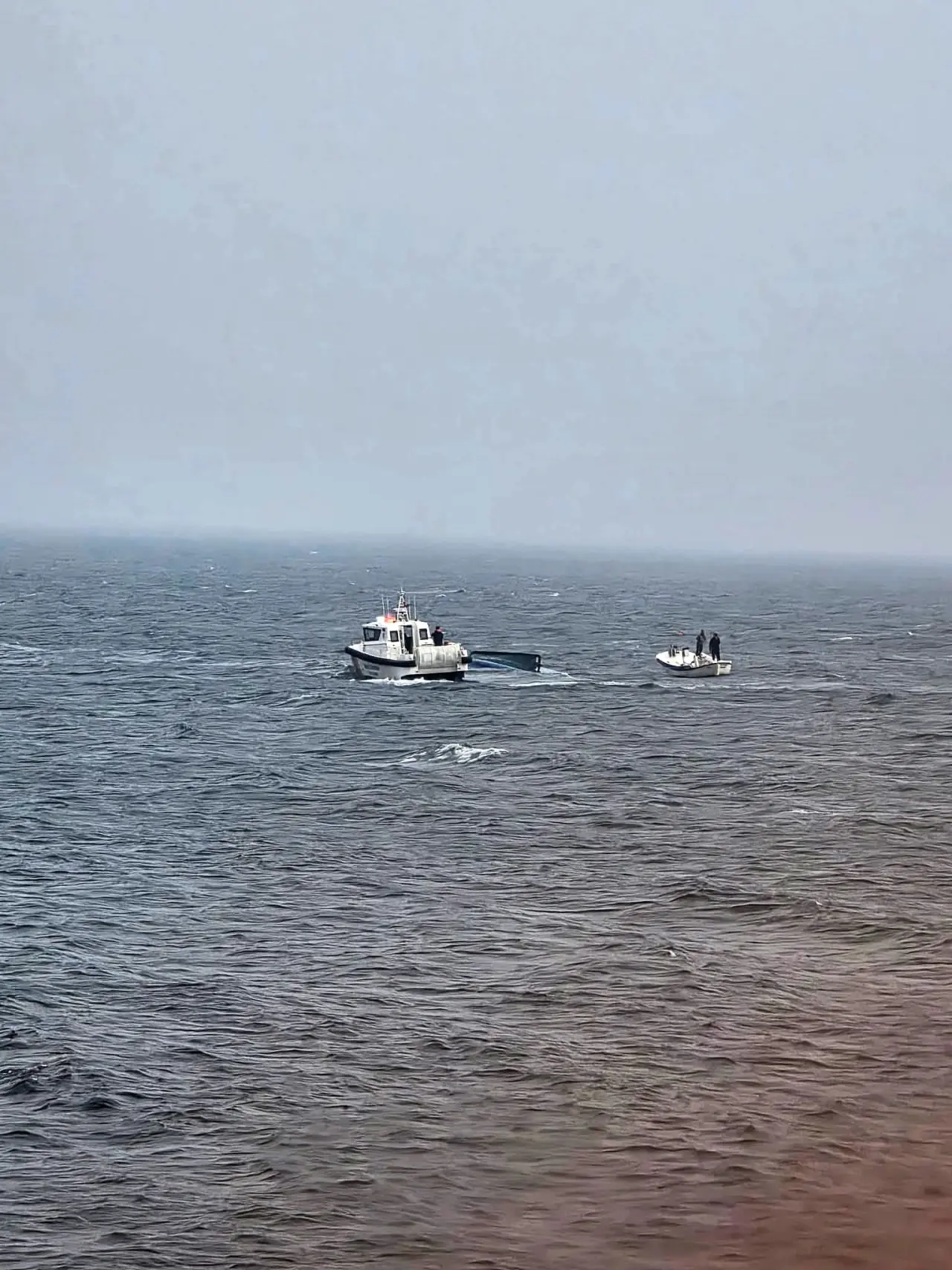 Giresun açıklarında yürek yakan son: Balıkçı teknesi alabora oldu 2