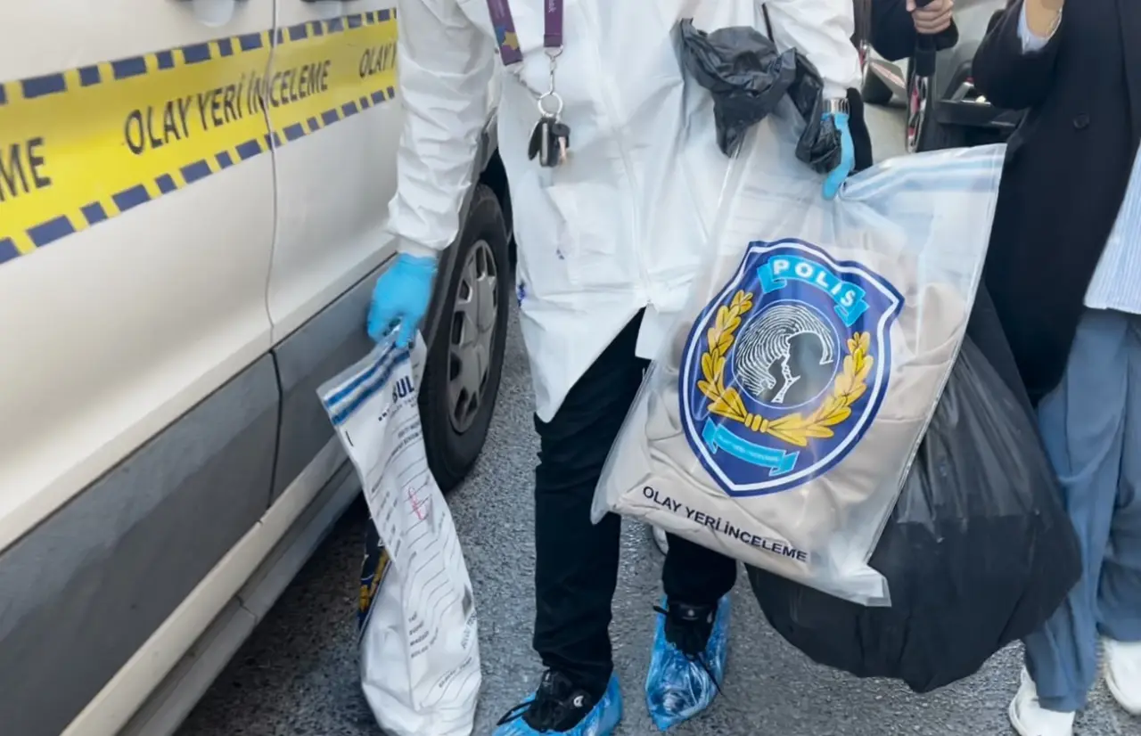 Böcek ailesinin kaldığı otelde hareketli anlar: Eşyalar inceleme altında! 2