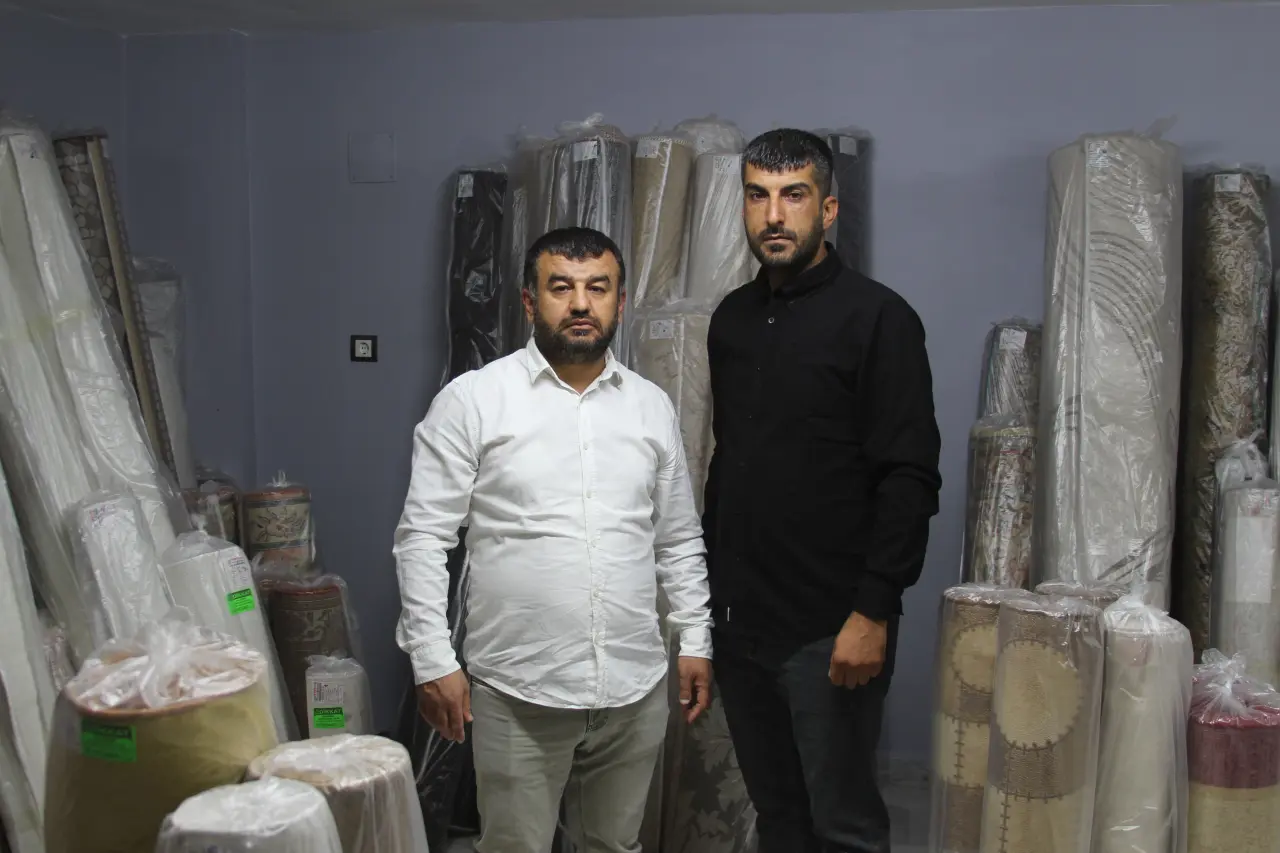 Halıdan servet çıktı: Halı yıkamada şoke eden an 2