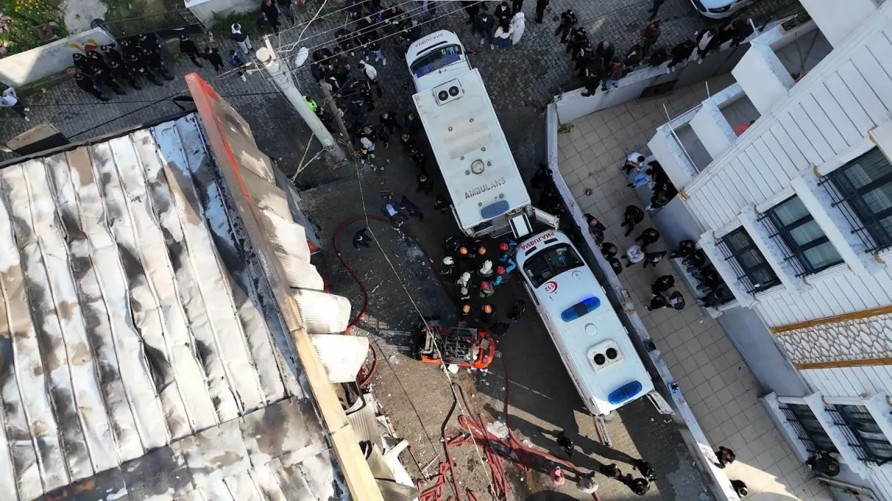 6 kişinin hayatını kaybettiği parfüm tesisinin içinden ilk görüntüler 5