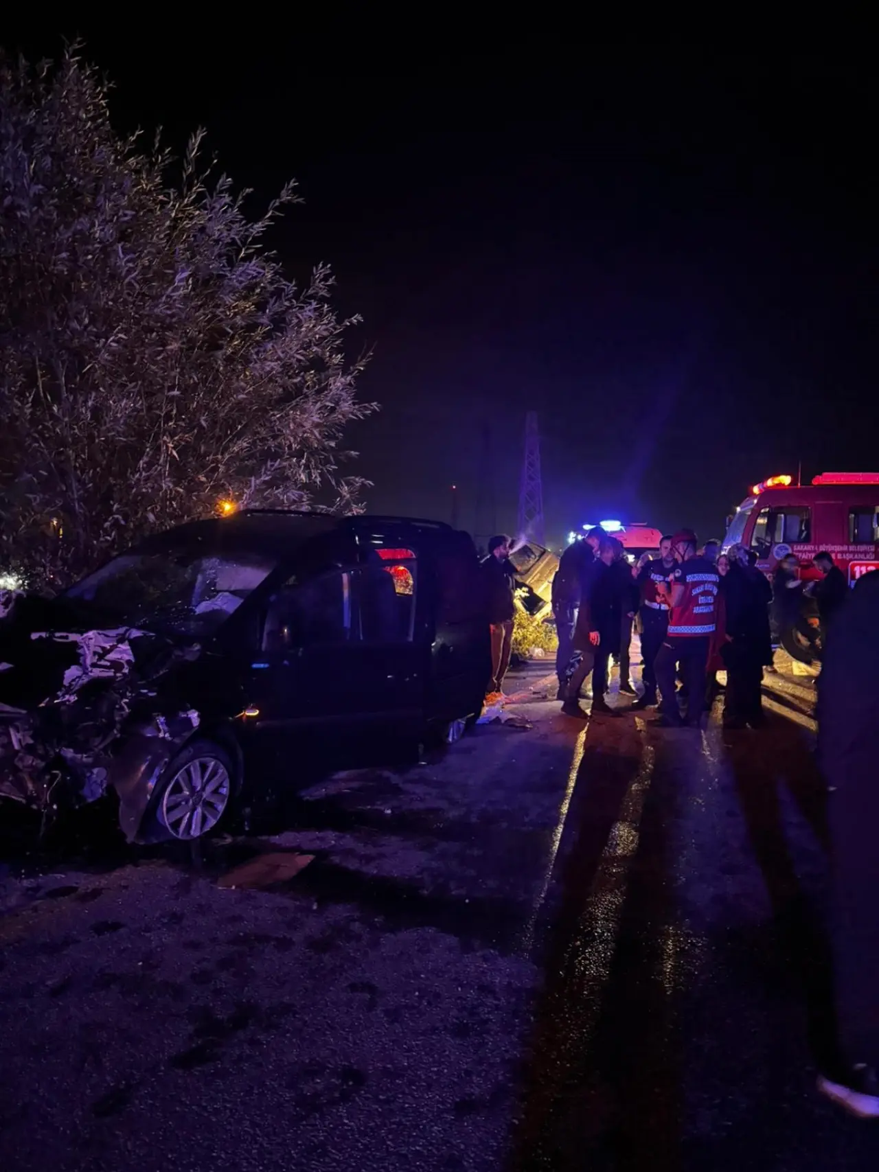 D-140’ta feci çarpışma: Şarampole uçan araçtan acı haber! 3