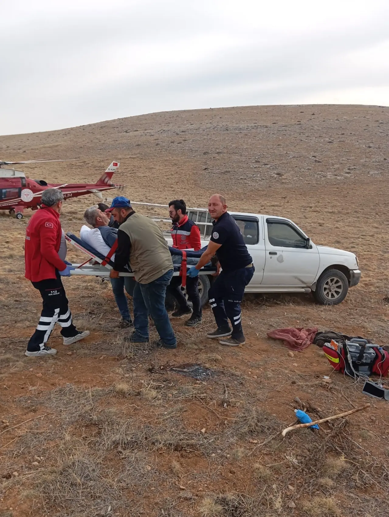 Çoban dağda kalp krizi geçirdi: Hava ambulansı seferber oldu! 3