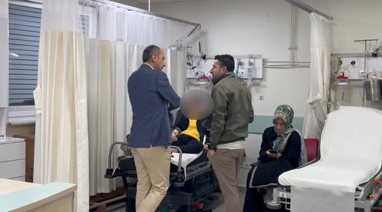 Zehirlenme şüphesi ve son kullanma tarihi skandalı: Bursa’daki okulda veliler ayakta 3