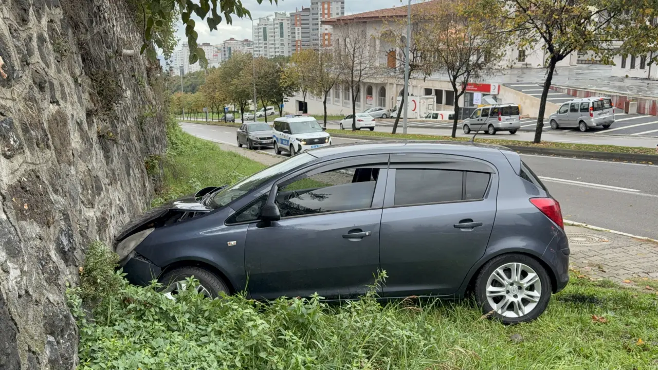 İdman yolunda feci çarpma: Genç futbolcu hastanelik oldu! 2