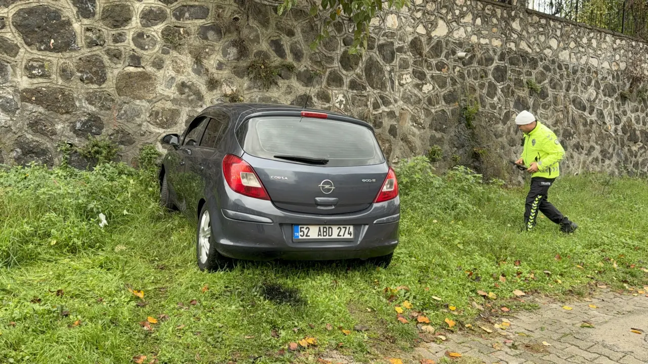 İdman yolunda feci çarpma: Genç futbolcu hastanelik oldu! 3