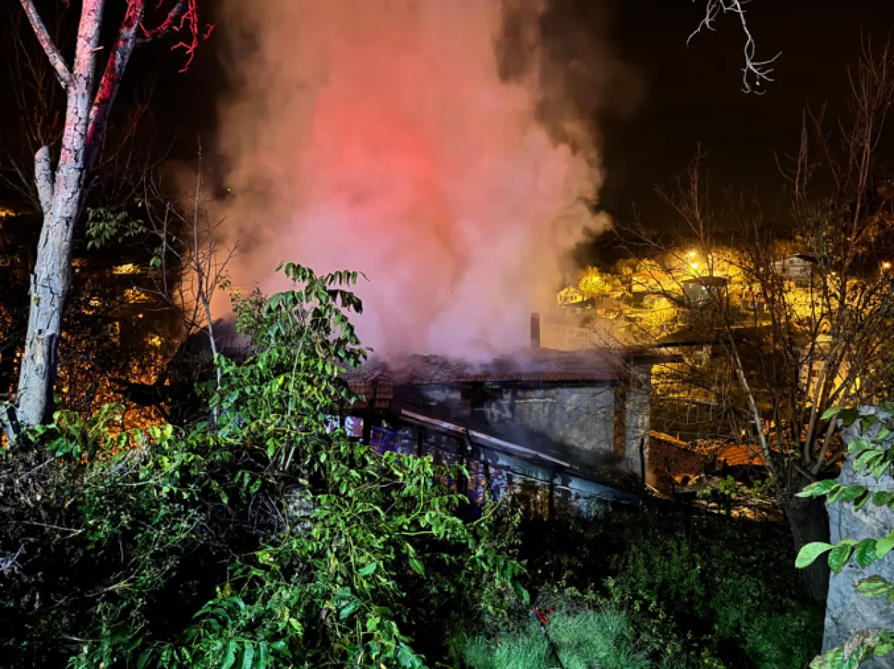 Safranbolu’da 150 yıllık konakta korku dolu anlar! Alevler bir anda yükseldi 1