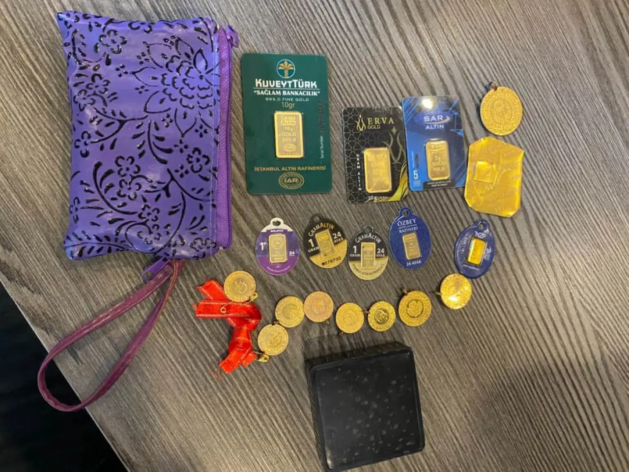 Halıdan servet çıktı: Halı yıkamada şoke eden an 1