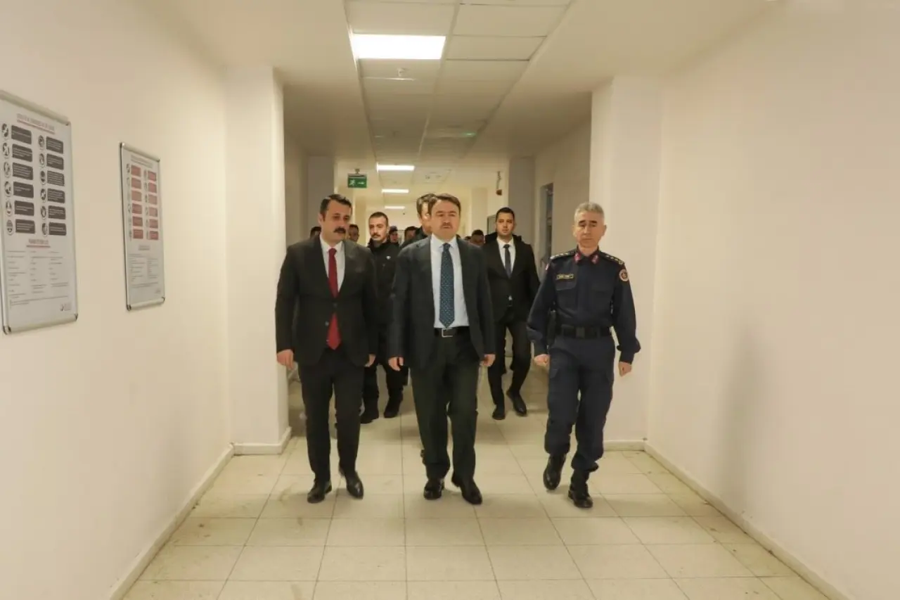 Vali Işın’dan Geri Gönderme Merkezi’ne sıkı denetim 2