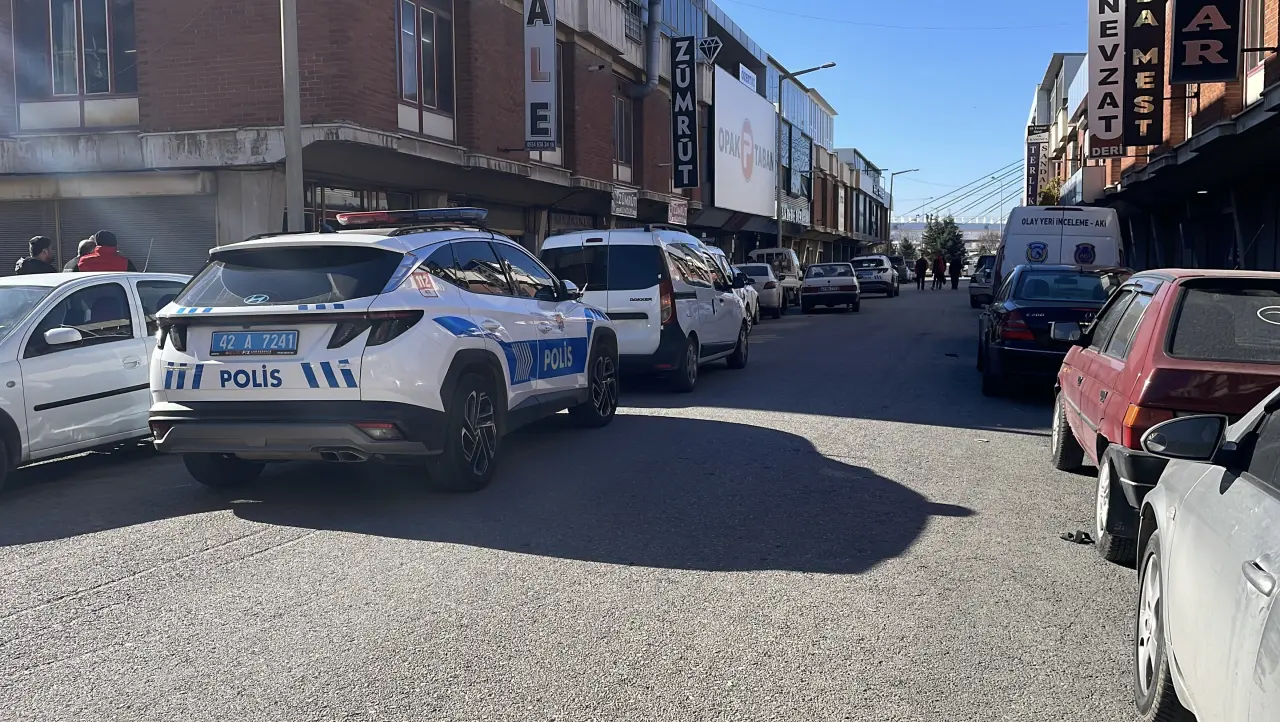 Sanayi sitesinde kan aktı!  İşçi bacağından bıçaklandı 2