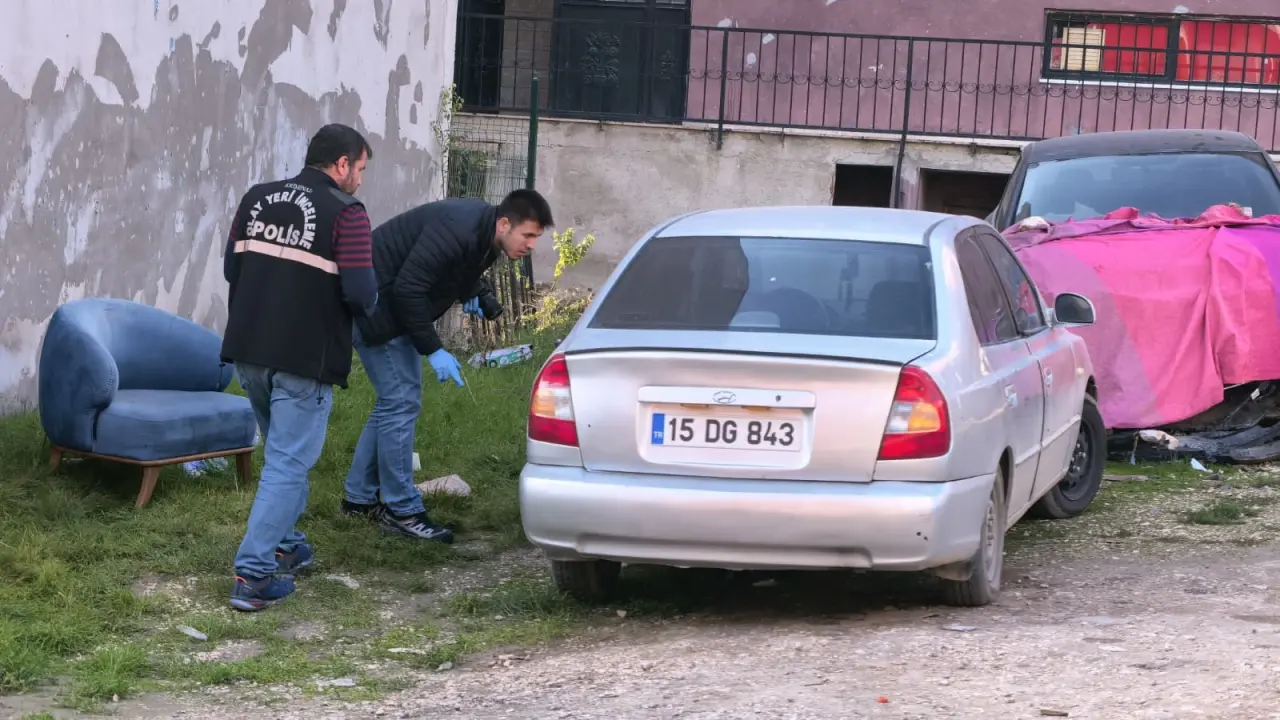 İnegöl'de şok olay! Emanet aracını kurşunlanmış halde buldu 4