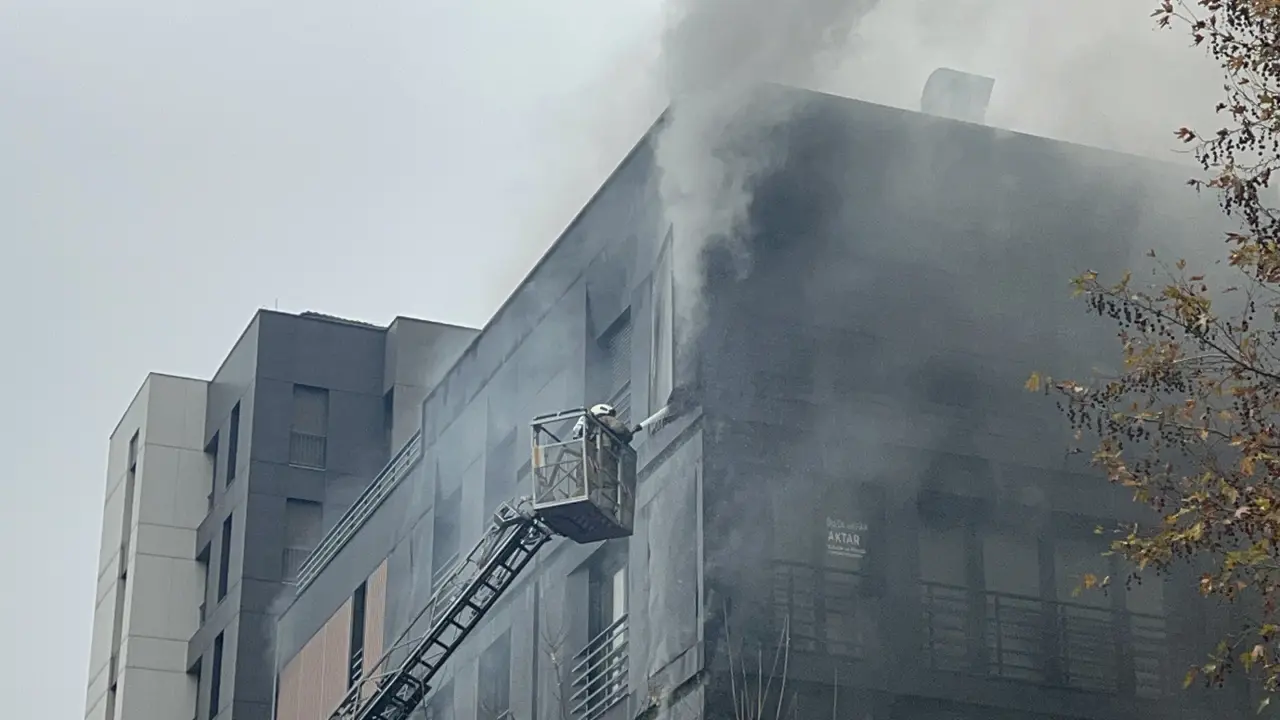 Caddede  Yangın Paniği 1