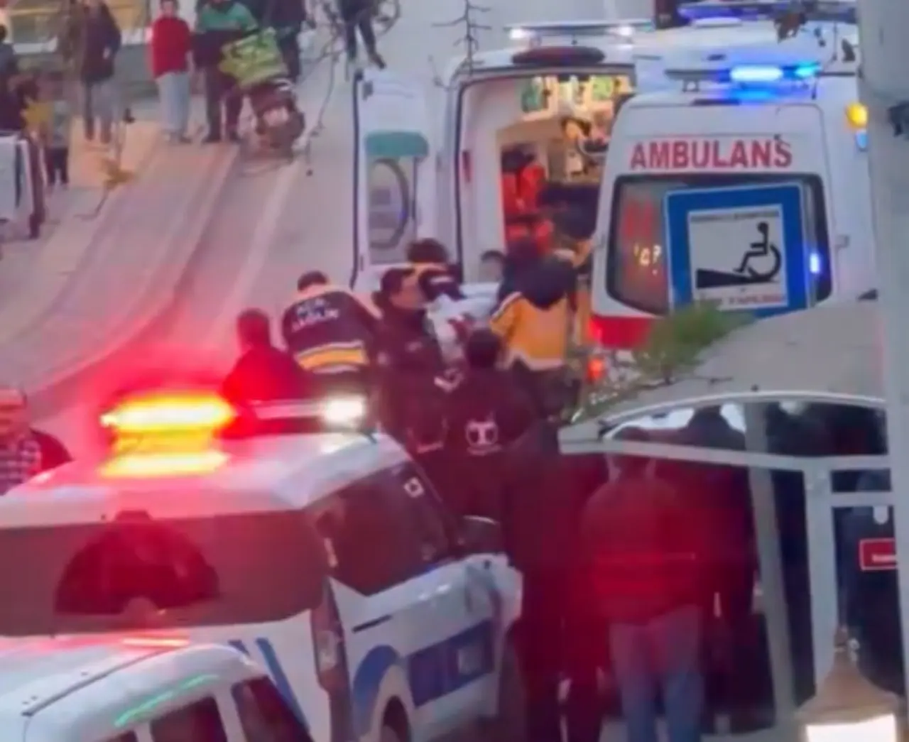 Kestel mahallesinde şok kavga! 18 yaş altı çocuklar bıçakla birbirine girdi 3