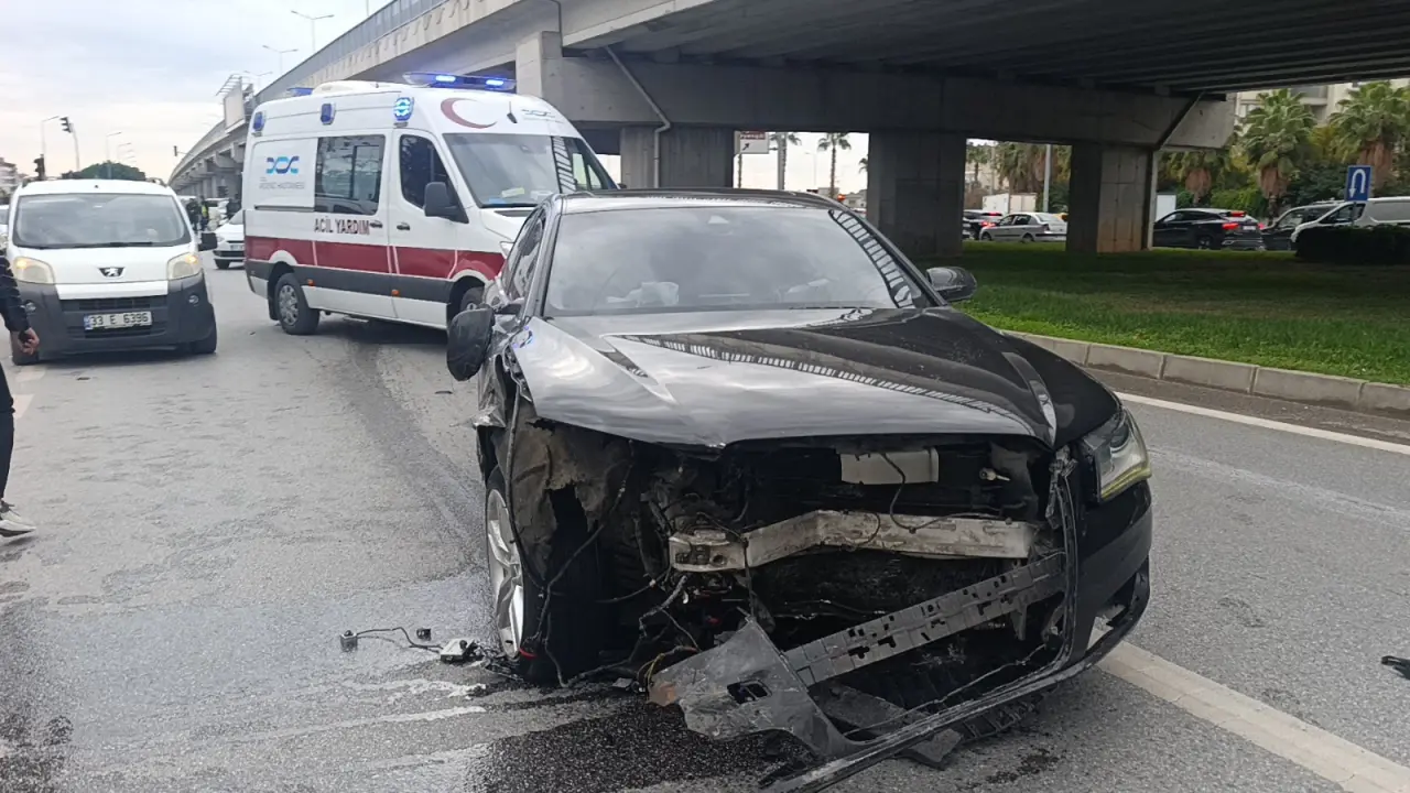 Ambulansa yol vermek isterken facia! Manavgat’ta ortalık savaş alanına dündü 6