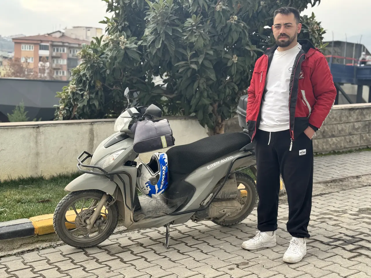 Nefessiz kaldı, herkes şoke oldu! Kuryenin refleksi ise hayat kurtardı 3