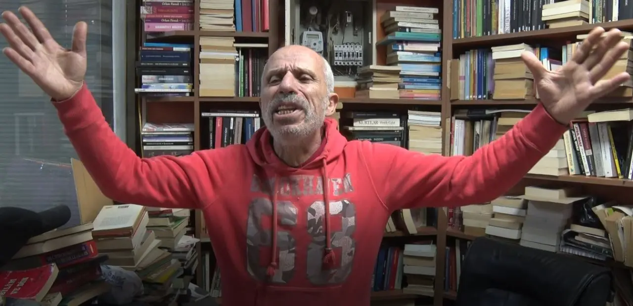 Sosyal medyayı karıştırmıştı! ‘Kitap okumak cahilliktir’ videosu kurgu çıktı 1