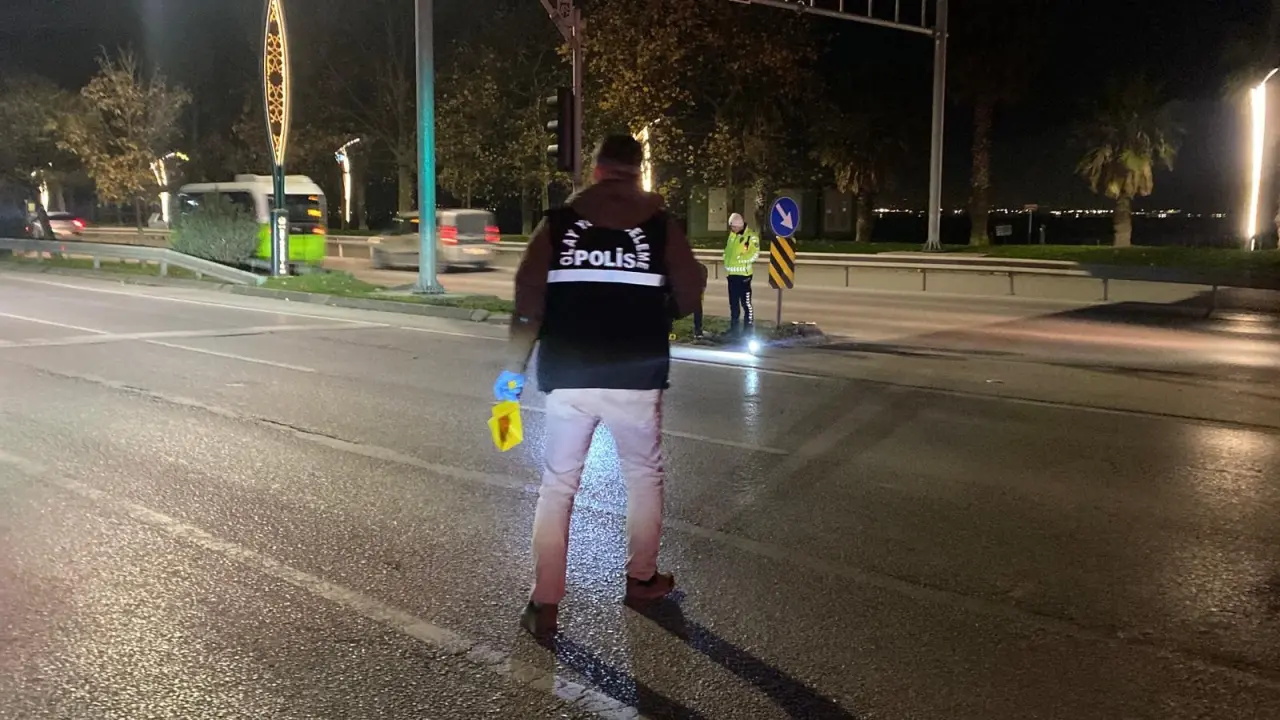 Kocaeli’de tartışma kanlı bitti! Genç futbolcuya sokak ortasında silahlı saldırı 3