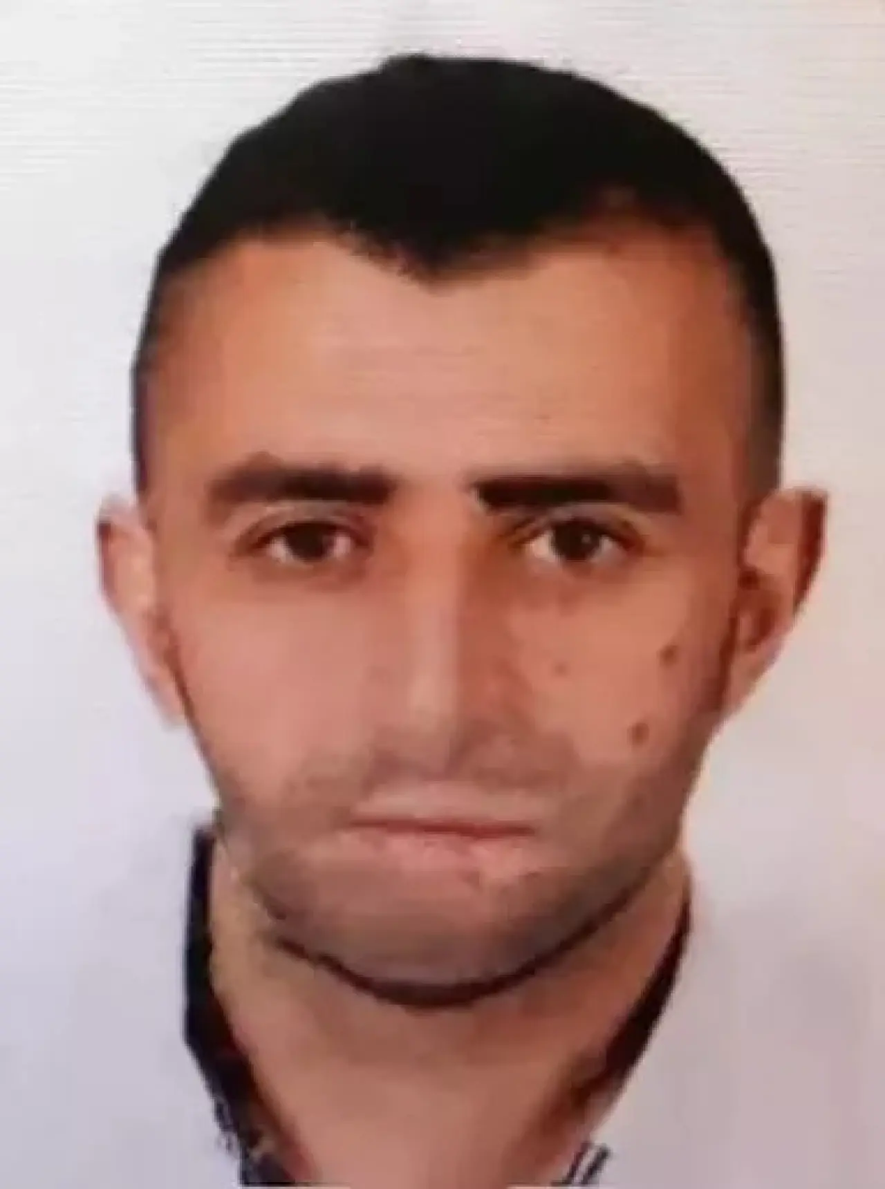 Erzurum’da çatıdaki kontrol bir anda felakete dönüştü! 2