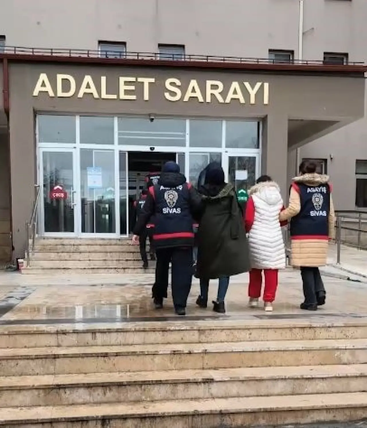 1 milyon TL’lik evlilik yalanı! 1